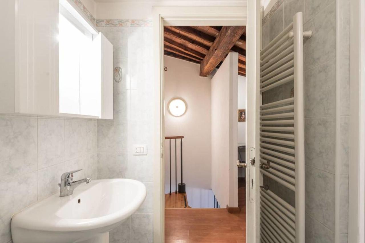 Lovely Loft 2 Steps From The Cathedral In Florence Exterior photo